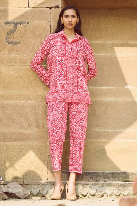 Dash And Dot Red Polyester Collared Baroque Porcelain Print Shirt With Pant Online at Aza Fashions Dash And Dot_Red Polyester Collared Baroque Porcelain Print Shirt With Pant _Online_at_Aza_Fashions