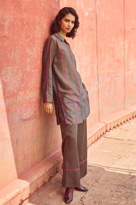 Dash And Dot Grey Cotton, Viscose Embroidery Collared Chequered Shirt With Pant at Aza Fashions Dash And Dot_Grey Cotton, Viscose Embroidery Collared Chequered Shirt With Pant _at_Aza_Fashions