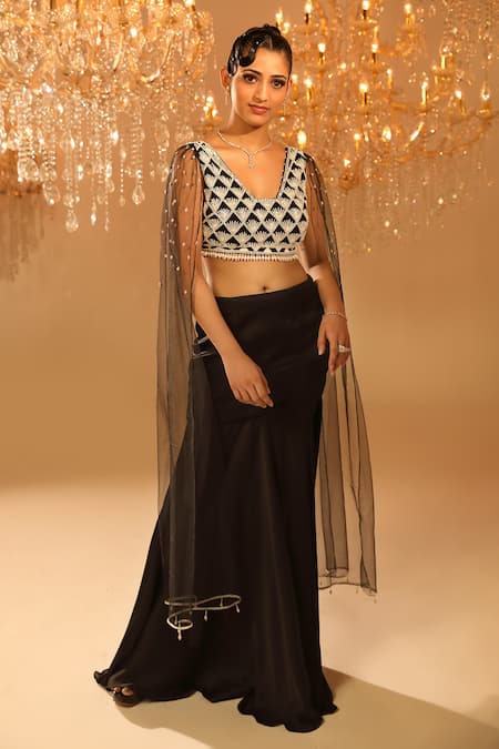 OMAL SINDWANI Hand Embroidered Blouse & Slit Lehenga Set 