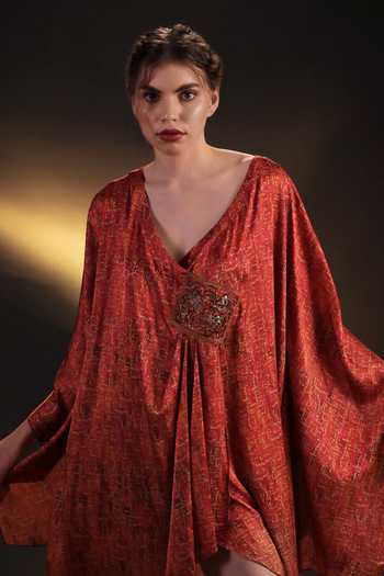 Buy_Kaprapan By Anaita Shah_Pink Satin Embroidery V-neck Patch Draped Kaftan_Online_at_Aza_Fashions
