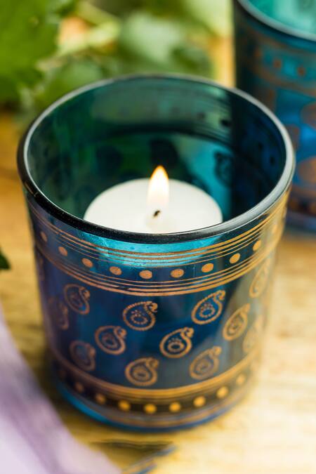 Buy Manor House Gold Iron And Glass Waves & Paisley Gift Set Online at Aza Fashions Buy_Manor House_Gold Iron And Glass Waves & Paisley Gift Set_Online_at_Aza_Fashions