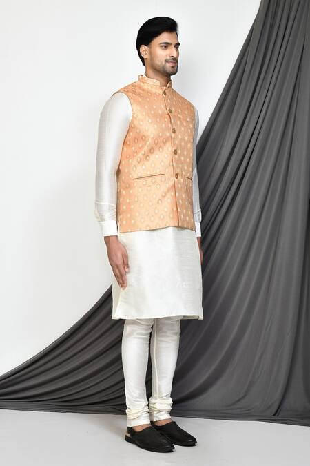 Arihant Rai Sinha_Beige Silk Embroidery Vintage Pattern Bundi _at_Aza_Fashions
