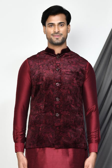 Aryavir Malhotra_Maroon Velvet Embroidery Paisley Pattern Bundi_Online_at_Aza_Fashions