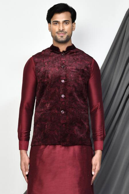 Arihant Rai Sinha_Maroon Velvet, Silk Embroidery Paisley Nehru Jacket And Kurta Set _Online_at_Aza_Fashions