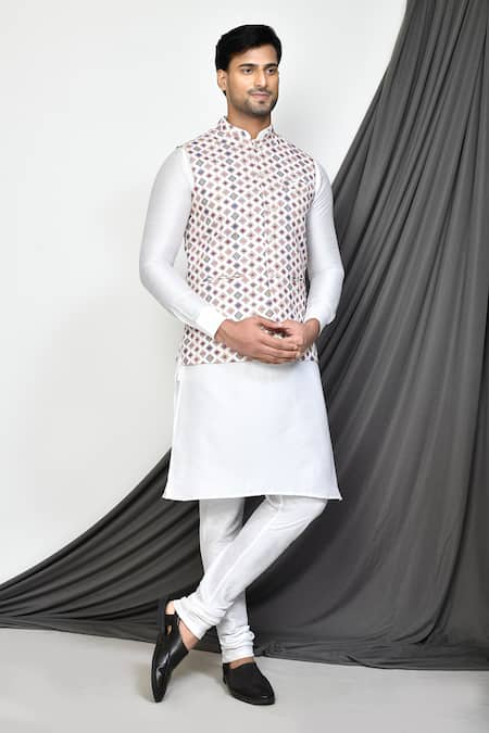 Aryavir Malhotra Geometric Pattern Bundi & Kurta Set 