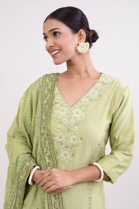 Buy_Monika Mathuria Datta_Green Chanderi Embroidered Thread V-neck Floral Kurta Palazzo Set  _Online_at_Aza_Fashions