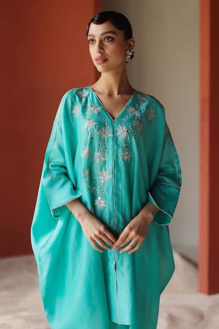 Shikha Mehta Aniyah Thread & Mirror Embroidered Tunic & Pant Set 