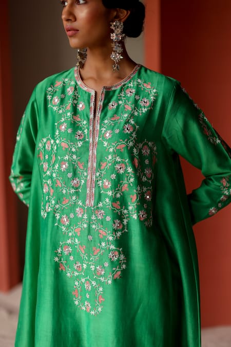 Shikha Mehta Green Silk Organza, Silk, Chanderi Sabrina Flared Side Panel Kurta Pant Set at Aza Fashions Shikha Mehta_Green Silk Organza, Silk, Chanderi Sabrina Flared Side Panel Kurta Pant Set _at_Aza_Fashions