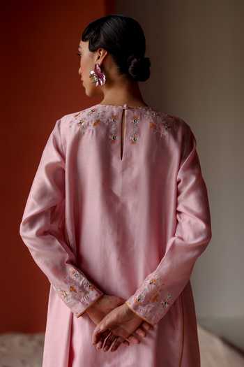 Buy_Shikha Mehta_Purple Silk, Chanderi Zavi Floral Mirror Gardenia Kurta With Flared Pant _Online_at_Aza_Fashions