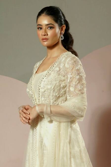 Sonia Bansal White Chanderi, Net Embroidery Floral Resham Anarkali Pant Set Online at Aza Fashions Sonia Bansal_White Chanderi, Net Embroidery Floral Resham Anarkali Pant Set_Online_at_Aza_Fashions