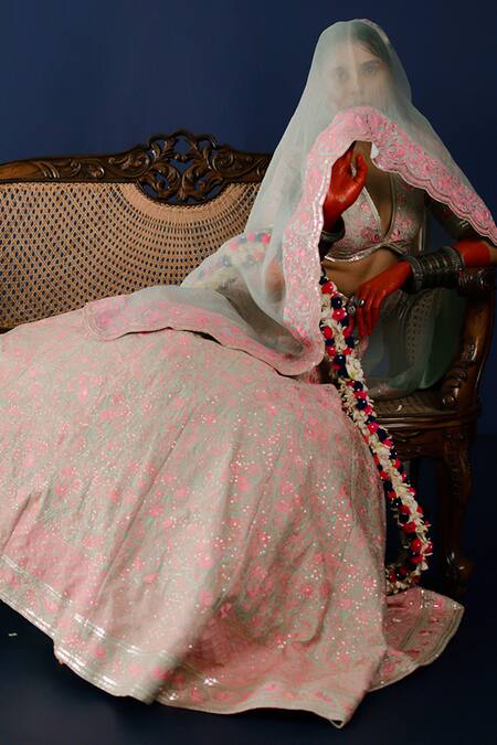 Ridhimaa Gupta Green , Organza Embroidery, Sequins Sindoori Resham Bridal Lehenga Set Online at Aza Fashions Ridhimaa Gupta_Green , Organza Embroidery, Sequins Sindoori Resham Bridal Lehenga Set _Online_at_Aza_Fashions