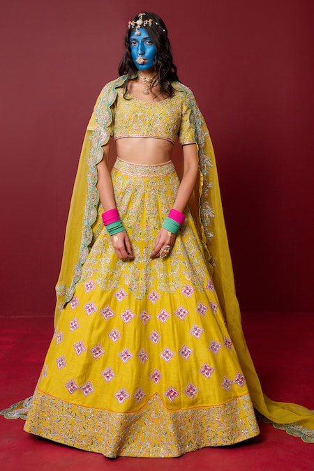 Ridhimaa Gupta Rudrani Floral Embroidered Lehenga Set 