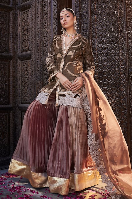 tara thakur Zari Embroidered Jacket & Pant Set 