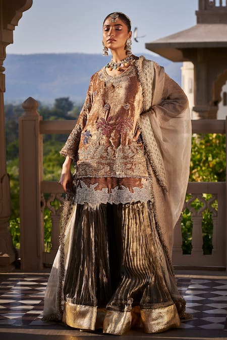 tara thakur Brown Velvet, Tissue, Brocade Embroidery, Zari Round Neck Kurta Pant Set Online at Aza Fashions tara thakur_Brown Velvet, Tissue, Brocade Embroidery, Zari Round Neck Kurta Pant Set _Online_at_Aza_Fashions