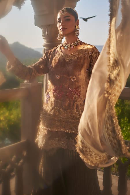 Buy tara thakur Brown Velvet, Tissue, Brocade Embroidery, Zari Round Neck Kurta Pant Set Online at Aza Fashions Buy_tara thakur_Brown Velvet, Tissue, Brocade Embroidery, Zari Round Neck Kurta Pant Set _Online_at_Aza_Fashions