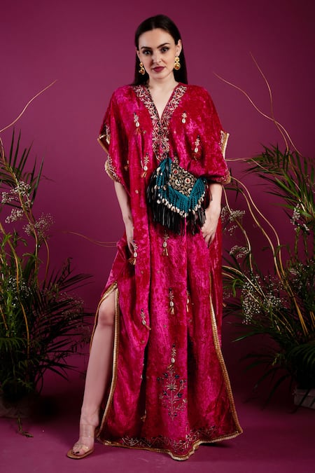 tara thakur_Fuchsia Velvet Beads V-neck Zari Embroidered Kaftan Dress _Online_at_Aza_Fashions