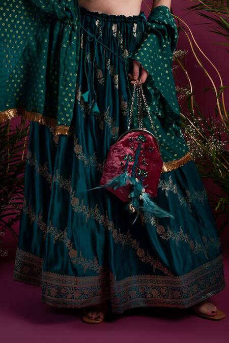 tara thakur_Green Brocade Embroidery, Zari V-neck Woven Lehenga Butti Jacket Set _Online_at_Aza_Fashions