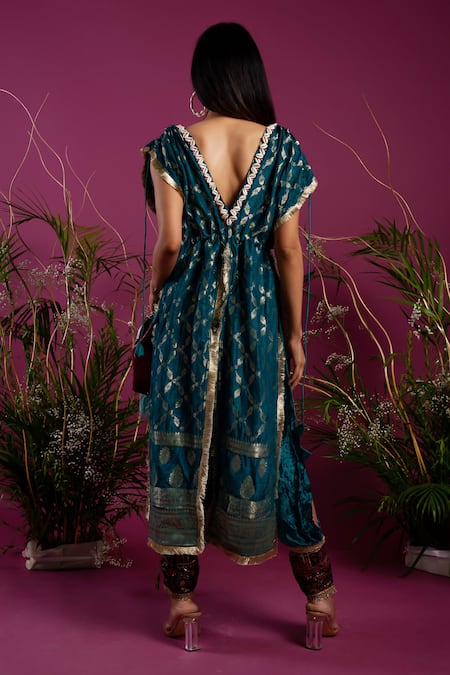 tara thakur Brocade Zari Front Tie Top With Cuff Pant 