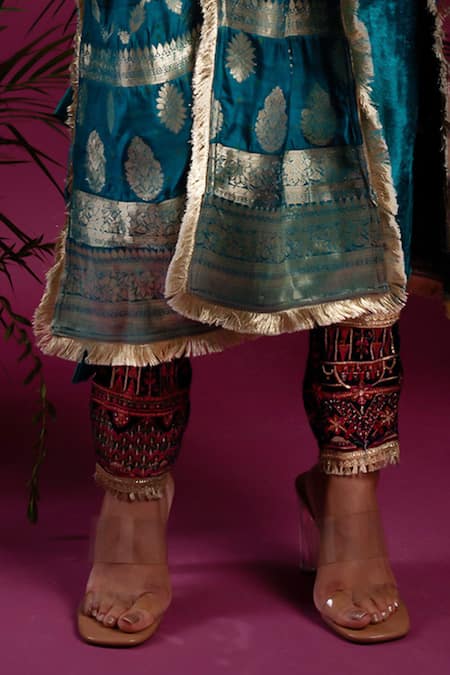 Buy_tara thakur_Green Brocade Embroidery V-neck Zari Front Tie Top With Cuff Pant _Online_at_Aza_Fashions