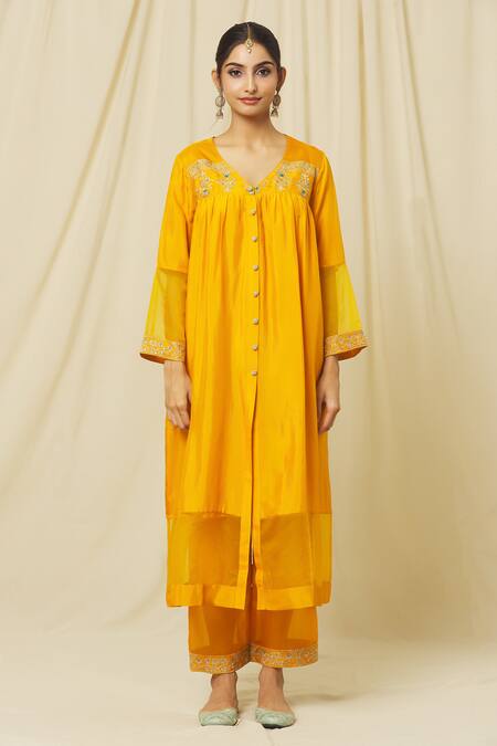Omana By Ranjana Bothra Yellow Tussar, Cotton, Organza Sequins, Zeenat Gardenia Marodi Kurta Pant Set Online at Aza Fashions Omana By Ranjana Bothra_Yellow Tussar, Cotton, Organza Sequins, Zeenat Gardenia Marodi Kurta Pant Set _Online_at_Aza_Fashions
