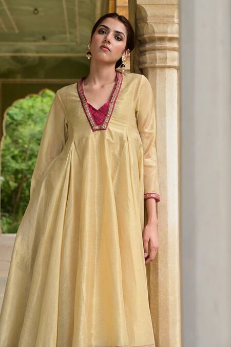 Shop Taro Gold Tissue Zari, Sequins V-neck Zareen Neckline Embroidered Anarkali And Pant Set Online at Aza Fashions Shop_Taro_Gold Tissue Zari, Sequins V-neck Zareen Neckline Embroidered Anarkali And Pant Set_Online_at_Aza_Fashions