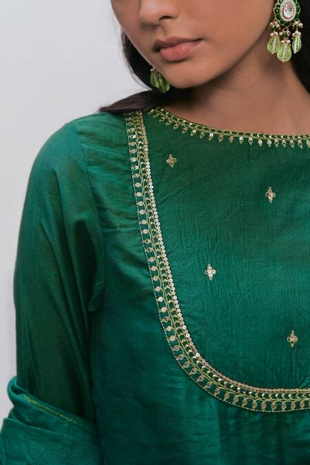 Shop_Taro_Green Chanderi Silk Cut Work, Zari, Sequins Boat Bottle Embroidered Kurta Set _Online_at_Aza_Fashions