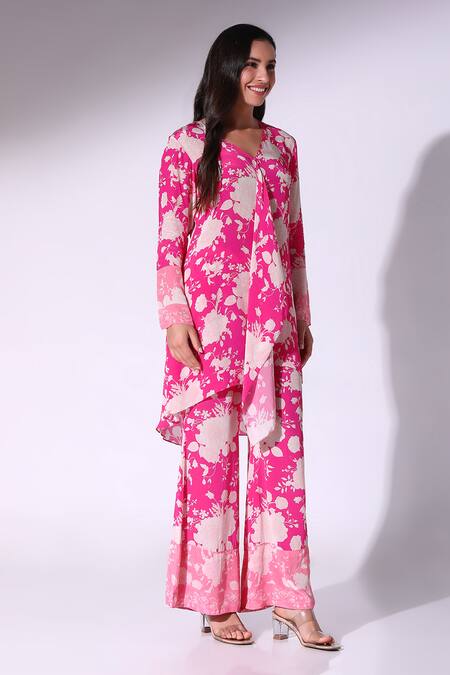 Buy SAKSHI GIRRI Pink Crepe V-neck Floral Print Tunic Pant Set Online at Aza Fashions Buy_SAKSHI GIRRI_Pink Crepe V-neck Floral Print Tunic Pant Set_Online_at_Aza_Fashions