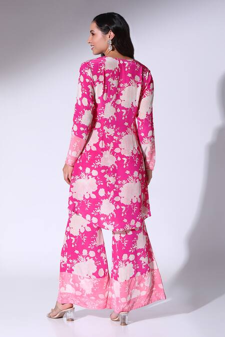 Shop SAKSHI GIRRI Pink Crepe V-neck Floral Print Tunic Pant Set at Aza Fashions Shop_SAKSHI GIRRI_Pink Crepe V-neck Floral Print Tunic Pant Set_at_Aza_Fashions