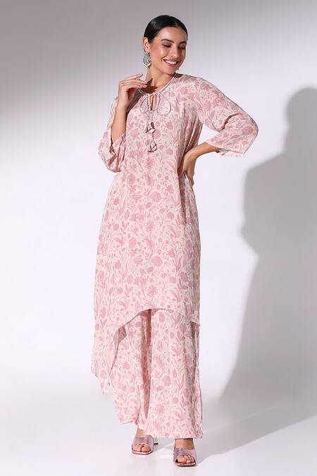 Buy_SAKSHI GIRRI_Pink Crepe Round Neck Lily Bloom Print Kurta Palazzo Set_Online_at_Aza_Fashions