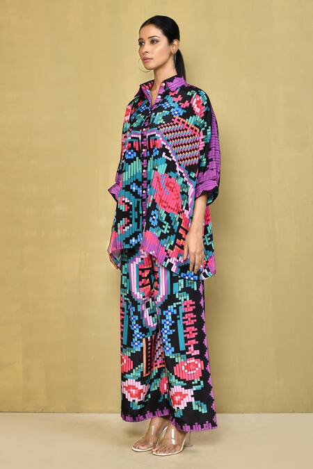 Buy_Samyukta Singhania_Multi Color Crepe Collared Abstract Print Shirt And Pant Set