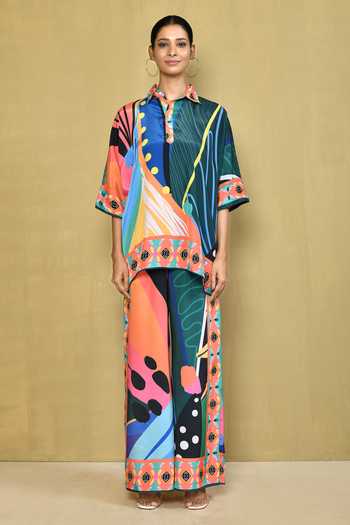 Buy_Samyukta Singhania_Multi Color Crepe Collared Abstract Print Asymmetric Shirt And Pant Set _Online_at_Aza_Fashions