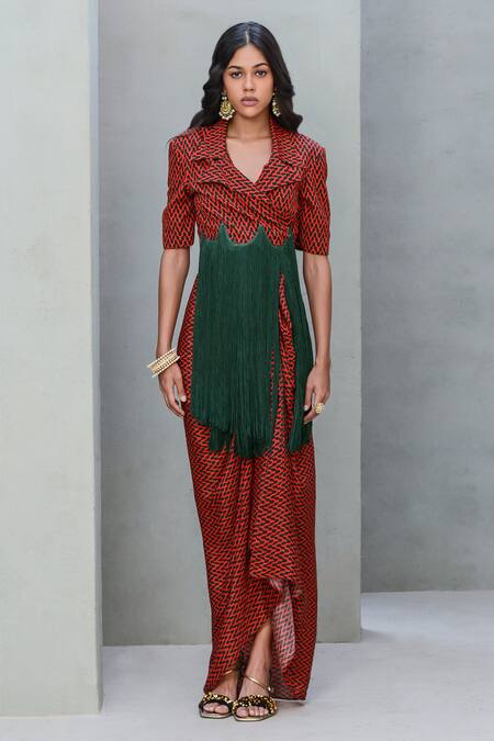 Buy Rishi and Vibhuti Red Crepe Fringe Collared Geometric And Pattern Top With Skirt Online at Aza Fashions Buy_Rishi and Vibhuti_Red Crepe Fringe Collared Geometric And Pattern Top With Skirt _Online_at_Aza_Fashions