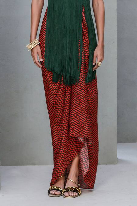 Shop Rishi and Vibhuti Red Crepe Fringe Collared Geometric And Pattern Top With Skirt Online at Aza Fashions Shop_Rishi and Vibhuti_Red Crepe Fringe Collared Geometric And Pattern Top With Skirt _Online_at_Aza_Fashions