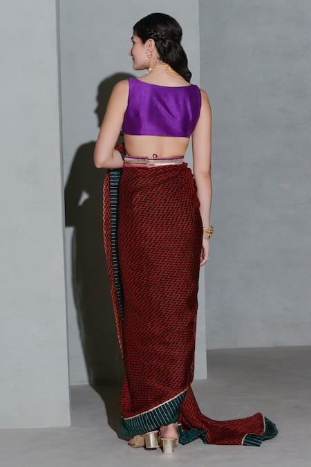 Rishi and Vibhuti Geometric Print Saree With Embellished Blouse 