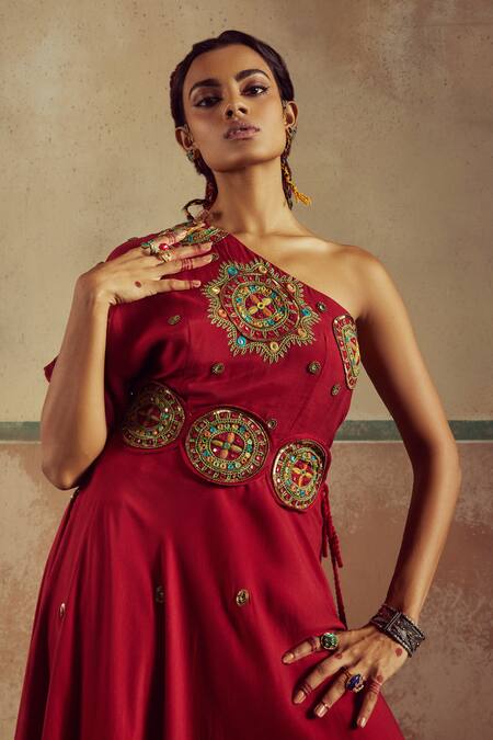 Zariya The Label_Red Bamboo, Cotton Mirrors, Sequins, Mandala Sheesha Work Kurta Pant Set _Online_at_Aza_Fashions