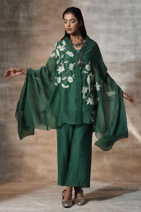 Neeta Bhargava Floral Hand Embroidered Kaftan With Palazzo 