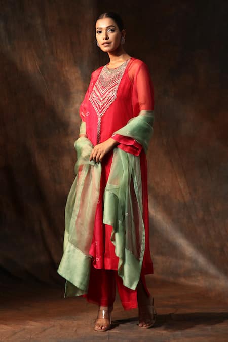 Buy_Neeta Bhargava_Pink Organza, Chanderi Embroidery Round Bandhani Print A-line Kurta Pant Set 