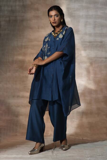 Shop_Neeta Bhargava_Blue Chanderi Embroidery V-neck Floral Hand Painted Kaftan With Palazzo _Online_at_Aza_Fashions