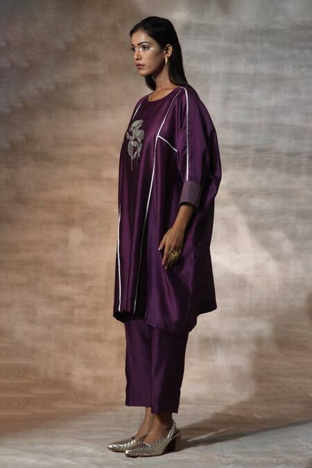 Neeta Bhargava_Purple Chanderi Round Neck Kaftan With Pant _Online_at_Aza_Fashions