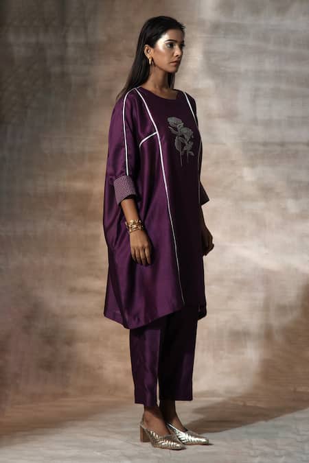 Buy_Neeta Bhargava_Purple Chanderi Round Neck Kaftan With Pant _Online_at_Aza_Fashions