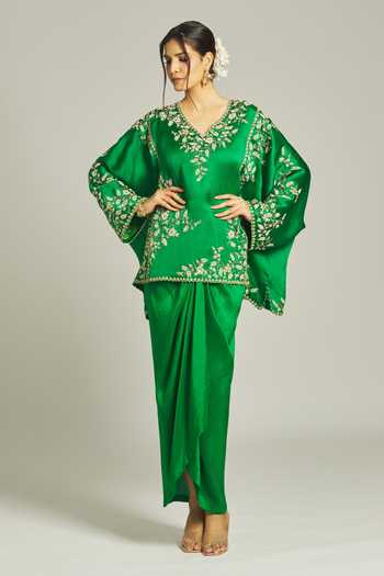 Buy_Anamika Khanna_Emerald Green Silk Pearls, Zari Floral Embroidered Kurta Draped Skirt Set _Online_at_Aza_Fashions