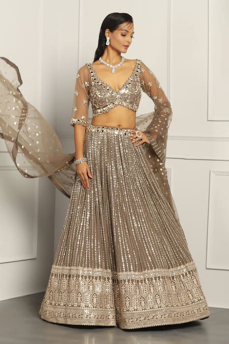 Buy Meenagurnam Grey Net, Georgette Sequins, Beads, Zari Plunge Neck Embroidered Lehenga Set Online at Aza Fashions Buy_Meenagurnam_Grey Net, Georgette Sequins, Beads, Zari Plunge Neck Embroidered Lehenga Set _Online_at_Aza_Fashions