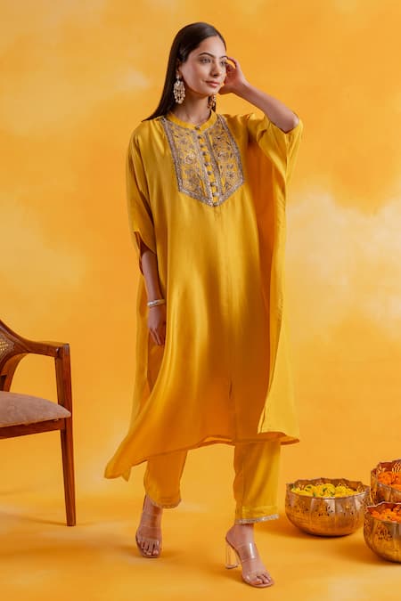Shop Pairaahan Yellow Silk, Cotton Embroidery Round Neck Dahlia Bloom Kaftan With Pant Online at Aza Fashions Shop_Pairaahan_Yellow Silk, Cotton Embroidery Round Neck Dahlia Bloom Kaftan With Pant_Online_at_Aza_Fashions