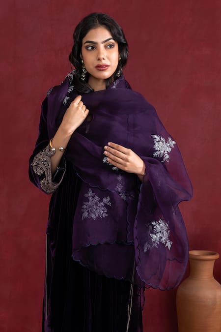 Shop_Pairaahan_Purple Kurta And Pant Premium Silk Velvet Embroidery Flowery V Aliya Cut Set_Online_at_Aza_Fashions