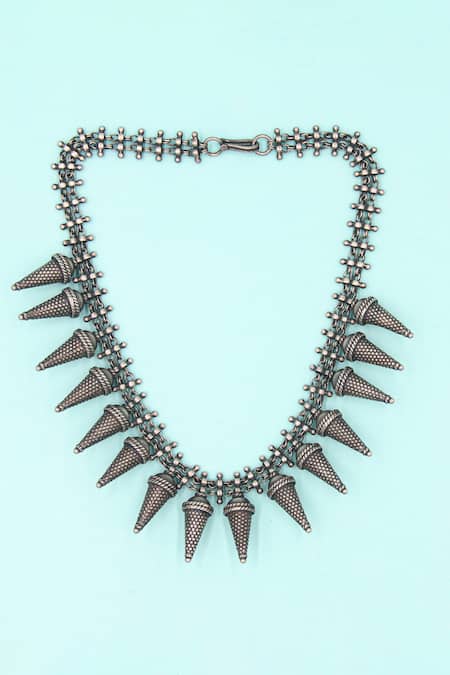 Shop Sangeeta Boochra Silver Plated Tapestry Carved Work Necklace at Aza Fashions Shop_Sangeeta Boochra_Silver Plated Tapestry Carved Work Necklace _at_Aza_Fashions