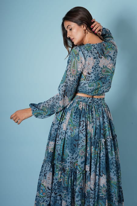 Vana Ethnics Paisley Print Tiered Lehenga & Blouse Set For Kids