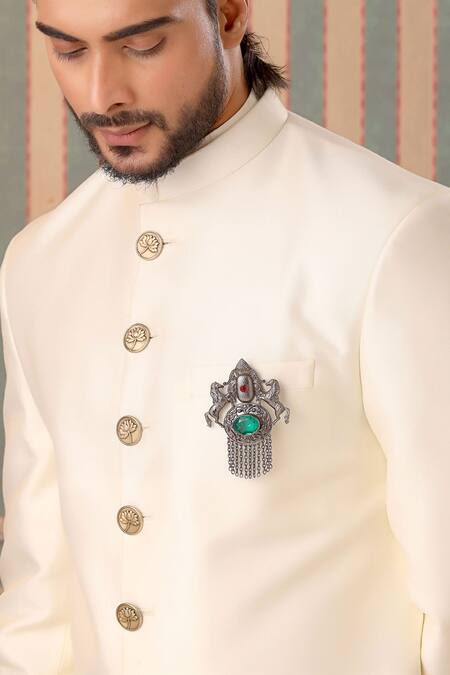 Cosa Nostraa_Grey Crystals Sawaar-e-noor Carved Work Brooch _Online_at_Aza_Fashions