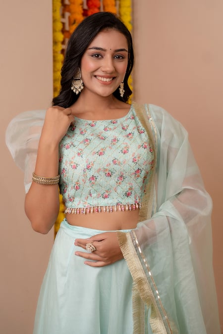 Kohsh Green Organza Embroidered Gota Round Solid Lehenga Set With Printed Blouse at Aza Fashions Kohsh_Green Organza Embroidered Gota Round Solid Lehenga Set With Printed Blouse_at_Aza_Fashions