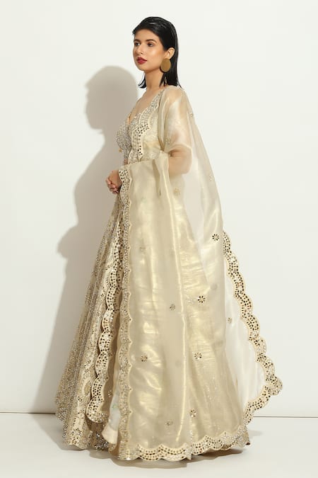 Buy_Vandana Sethi_Ivory Organza Embroidery, Mirrors V-neck Embellished Lehenga Set _Online_at_Aza_Fashions