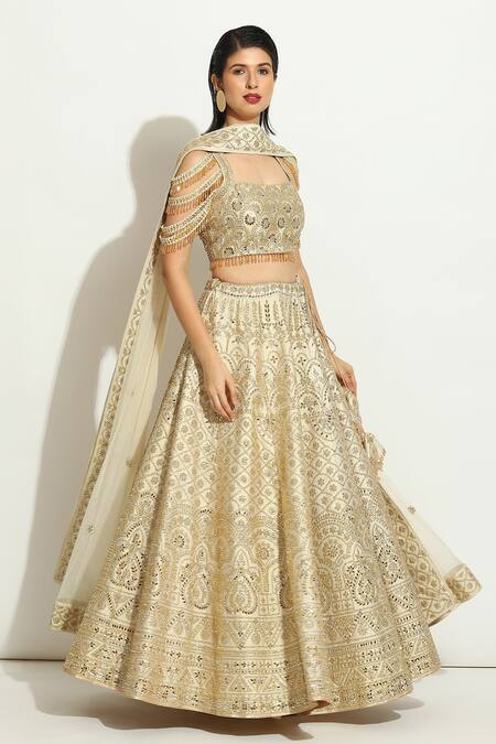 Buy_Vandana Sethi_Ivory Silk Crystals, Mirrors Square Neck Floral Jaal Embellished Lehenga Set _Online_at_Aza_Fashions